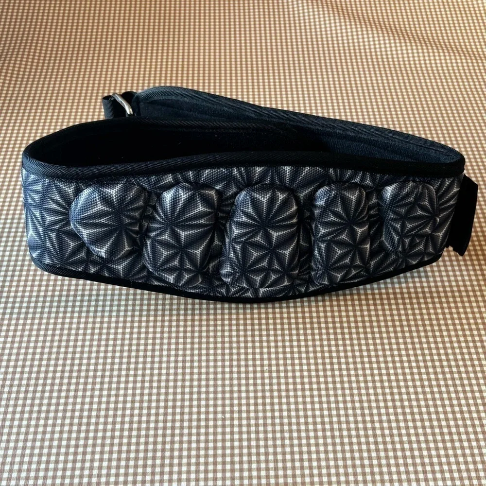 SERICHAMK weightlifting belt. Men’s‎ size XL